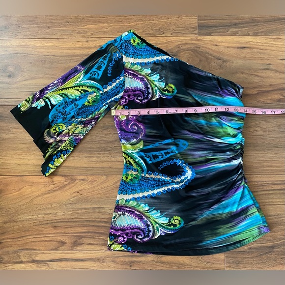 Caché One Shoulder Top - Picture 4 of 5